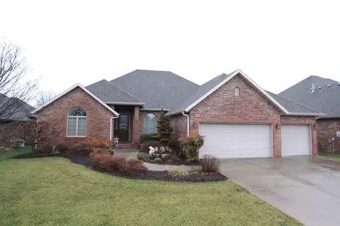 3305 S Juniper Ave, Springfield, MO 65804 photo 1