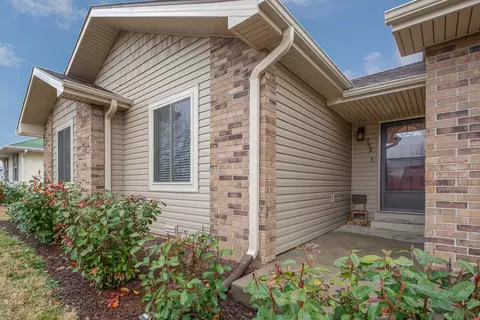 708 Eagle St, Nixa, MO 65714 photo 1