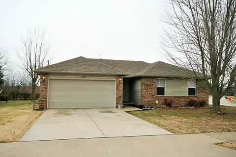 805 S Lipscomb Dr, Republic, MO 65738 photo 1