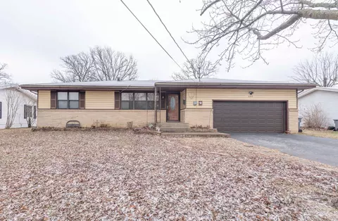 440 S Belcrest Ave, Springfield, MO 65802 photo 1