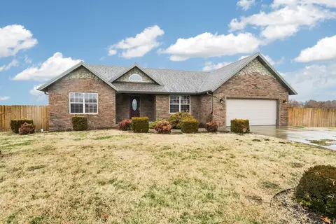 1201 Brookside Ln, Aurora, MO 65605 photo 1