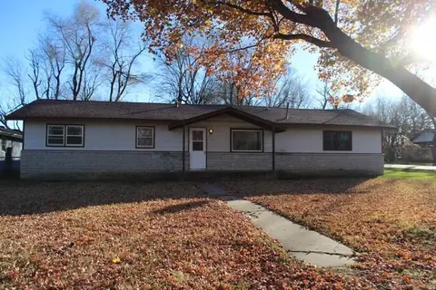 4562 W La Casa St, Springfield, MO 65802 photo 1
