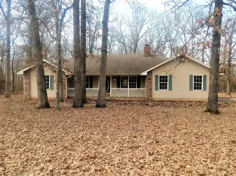 2312 E Allison Ln, Springfield, MO 65803 photo 1