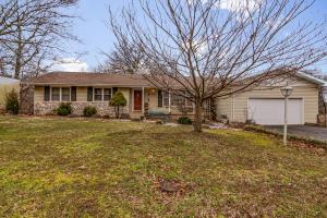 1407 S 5th Ave, Ozark, MO 65721 photo 1