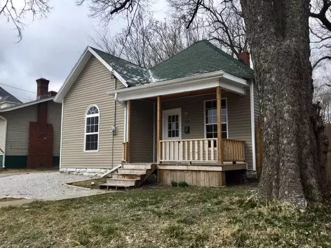815 W Division St, Springfield, MO 65803 photo 1