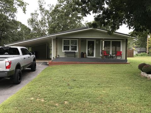 1239 East Crst, Houston, MO 65483 photo 1