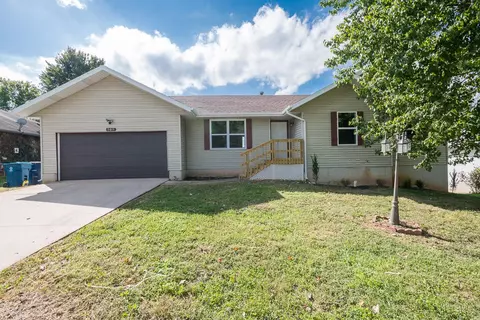 705 Eagle St, Nixa, MO 65714 photo 1