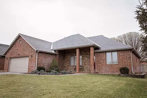 1210 E Ogorman Ct, Springfield, MO 65803 photo 1