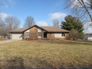 825 E Sunrise Ct, Ozark, MO 65721 photo 1