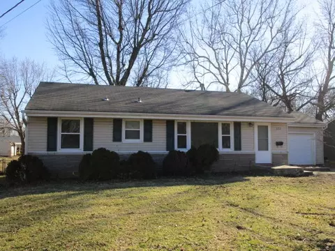 622 W Broadmoor St, Springfield, MO 65807 photo 1