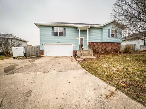 2607 S Lilac St, Ozark, MO 65721 photo 1