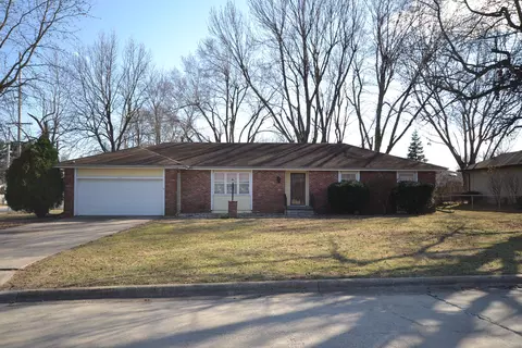 1380 E Deerfield St, Springfield, MO 65804 photo 1