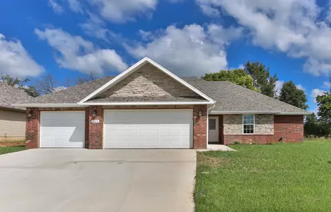 5745 E Park Place Ave, Strafford, MO 65757 photo 1