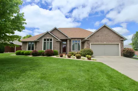 1237 N Yarberry Ct, Springfield, MO 65802 photo 1