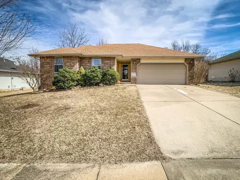 2528 N West Ave, Springfield, MO 65803 photo 1