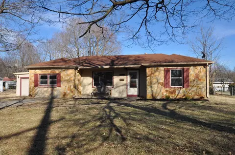 2350 S Kings Ave, Springfield, MO 65807 photo 1