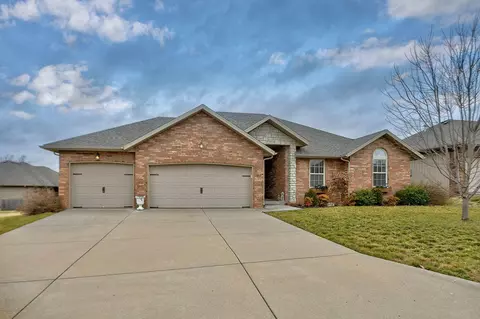 1749 N Chandler Rd, Springfield, MO 65802 photo 1
