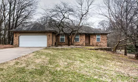 1376 W Mesa Dr, Nixa, MO 65714 photo 1