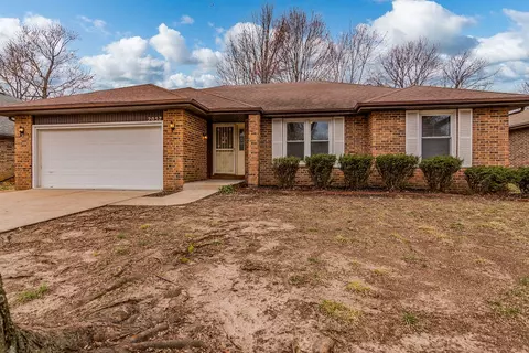 2057 S Butterfly Ave, Springfield, MO 65807 photo 1