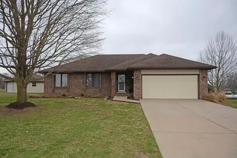 1040 Redbud Dr, Nixa, MO 65714 photo 1