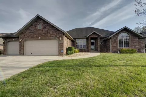 1010 Denali Dr, Nixa, MO 65714 photo 1