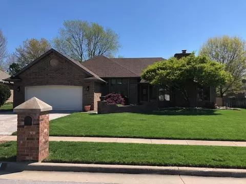 4754 S West Ave, Springfield, MO 65810 photo 1