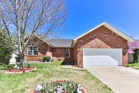 412 Southgate Dr, Nixa, MO 65714 photo 1