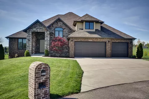 4074 E High Ridge Ln, Springfield, MO 65802 photo 1