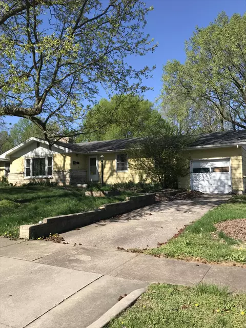 1411 N Rogers Ave, Springfield, MO 65802 photo 1