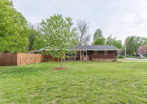 210 E Bennett St, Springfield, MO 65807 photo 1