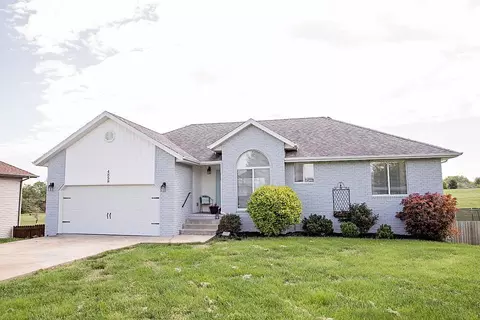 4858 S Sandy Ct, Battlefield, MO 65619 photo 1