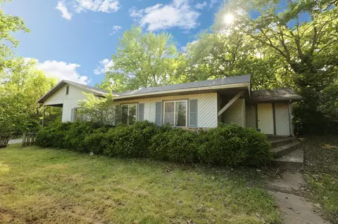 203 Cliff Dr, Branson, MO 65616 photo 1