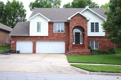 648 E Lakewood Pl, Springfield, MO 65810 photo 1