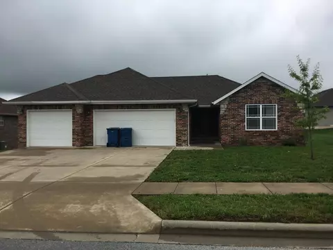 871 E Sparrow Rd, Nixa, MO 65714 photo 1