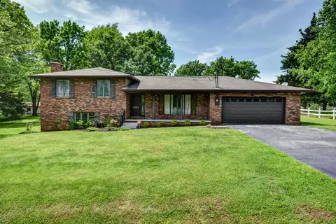 4861 S Bohn Dr, Springfield, MO 65810 photo 1