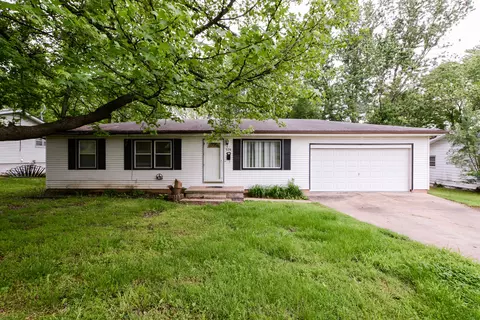526 S Laurel Ave, Springfield, MO 65802 photo 1