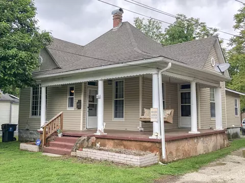 915 W State St, Springfield, MO 65806 photo 1