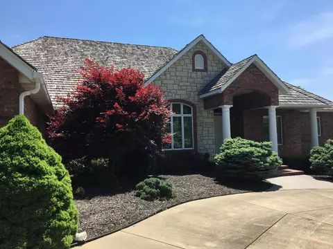 5346 S Castlebay Dr, Springfield, MO 65809 photo 1