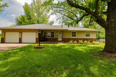 406 E Lester St, Willard, MO 65781 photo 1