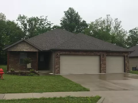 1908 E Maricopa Ave, Ozark, MO 65721 photo 1