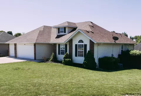 1002 W Ridgecrest St, Ozark, MO 65721 photo 1