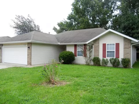 5022 W Tarkio St, Springfield, MO 65802 photo 1