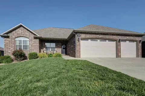 5755 S Eldon Dr, Battlefield, MO 65619 photo 1