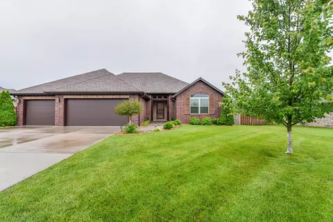 3768 River Rock St W, Springfield, MO 65807 photo 1