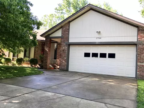 1704 W Mcgee St, Springfield, MO 65807 photo 1