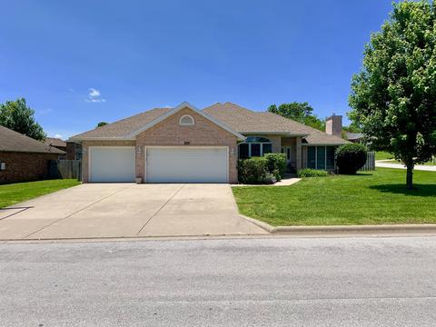 1913 N 21st St, Ozark, MO 65721 photo 1
