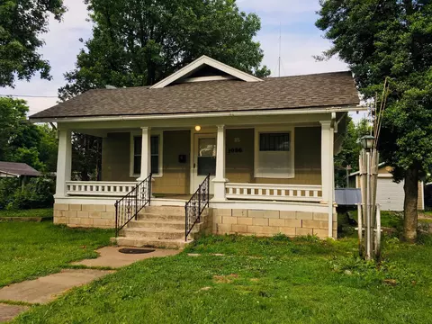 1056 S Fort Ave, Springfield, MO 65807 photo 1