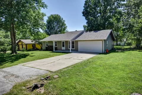 4123 S Meadowlark Dr, Springfield, MO 65807 photo 1
