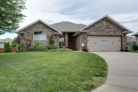 3763 N Meadowgate Ct, Springfield, MO 65803 photo 1