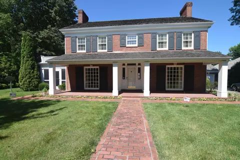 1227 S Delaware Ave, Springfield, MO 65804 photo 1
